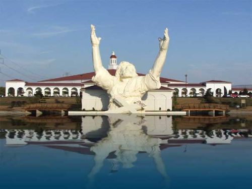 2005_01_13giantjesus